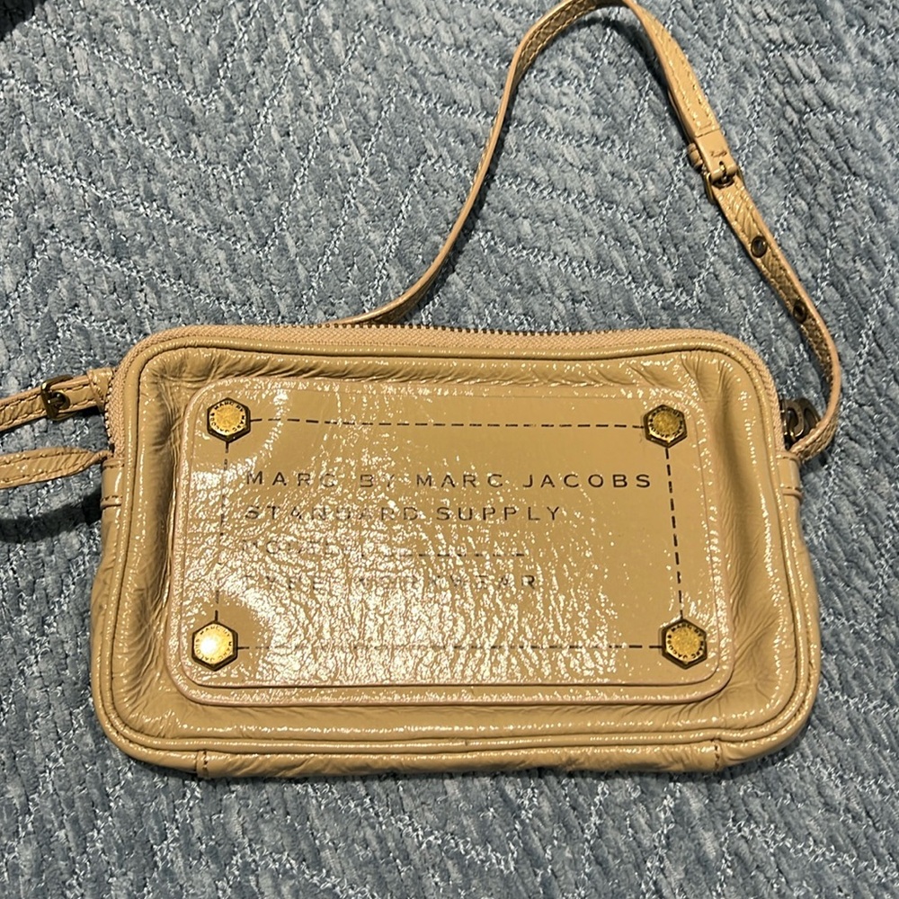 Marc Jacobs license plate vintage shoulder bag